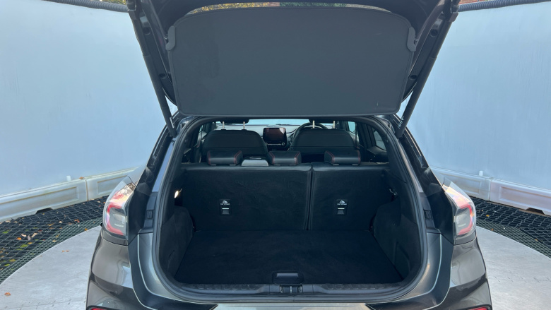 Ford Puma 1.0 EcoBoost Hybrid mHEV ST-Line X 5dr Petrol Hatchback